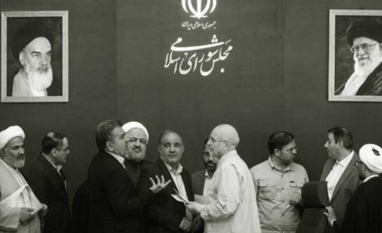 وهم “استعادة الهيبة”.. القمع والاستعراض العسكري يغطيان على انهيار استراتيجي للنظام الإيراني