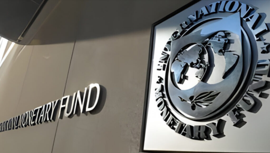 80% من الأسر الإيرانية تحت خط الفقر والعملة الوطنية ضمن الأسوأ عالمياً