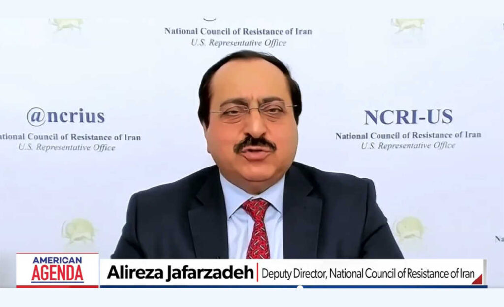 جعفرزاده لـ "نيوزماكس": قمع الاحتجاجات يفرض معادلة "نزع سلاح الحرس" كخيار وحيد للتغيير