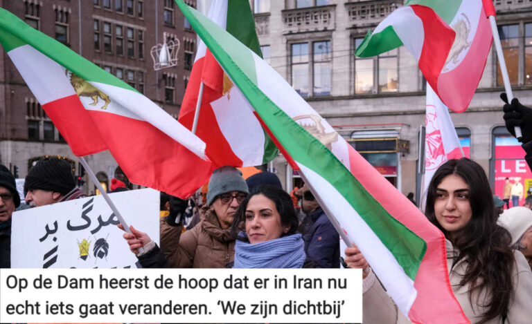صحيفة “تراو” الهولندية: الجالية الإيرانية في أمستردام تدعم الانتفاضة وتؤكد: “نحن أقرب إلى النصر من أي وقت مضى”