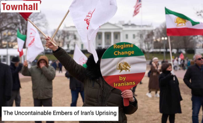 انتفاضة إيران تتجاوز 