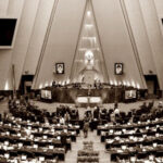 اعترافات في برلمان النظام : عرقلة تفتيش الطاقة الذرية، خط الفقر يقفز لـ 50 مليون تومان، وآلاف الوفيات بسبب التلوث