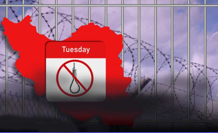 سجناء سياسيون يضربون عن الطعام في 56 سجناً بإيران