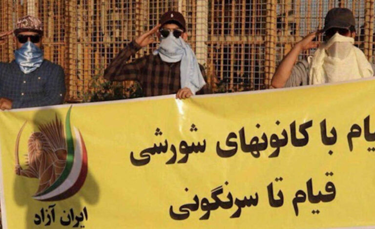 مسؤول سابق بـ السي آي إيه: عملية اقتحام مجمع قیادة النظام الإيراني تثبت وجود جيش معارض منظم بالداخل