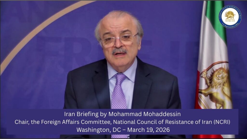 محمد محدثين یعرض من واشنطن خريطة طريق للانتقال الديمقراطي في إيران