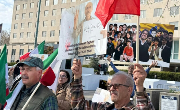 الإيرانيون الأحرار يتظاهرون في واشنطن وبرن: دماء الشهداء ترسم مستقبل إيران الديمقراطي