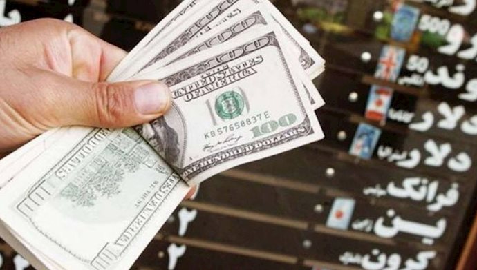 انهيار غير مسبوق للعملة الإيرانية: الدولار يتجاوز 181 ألف تومان