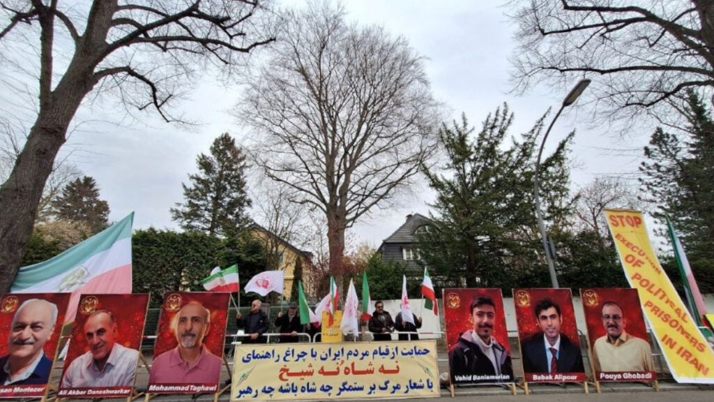 حراك عالمي يمتد عبر قارتين: أنصار المقاومة الإيرانية ينتفضون تنديداً بالإعدامات ودعماً لتأسيس جمهورية ديمقراطية