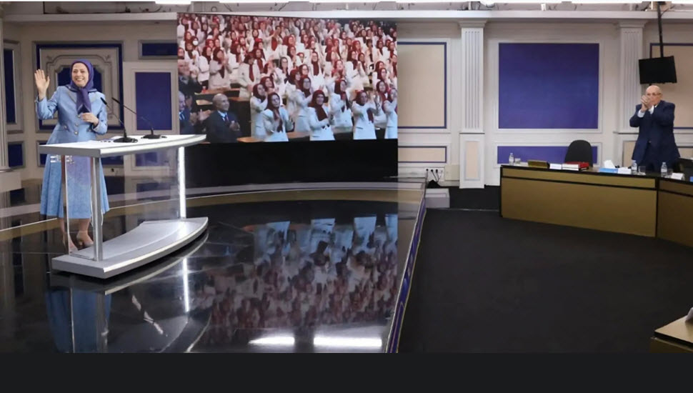 مؤتمر إلى الأمام نحو جمهورية ديمقراطية: جولياني يهاجم الديكتاتوريتي الشاه و الملالي