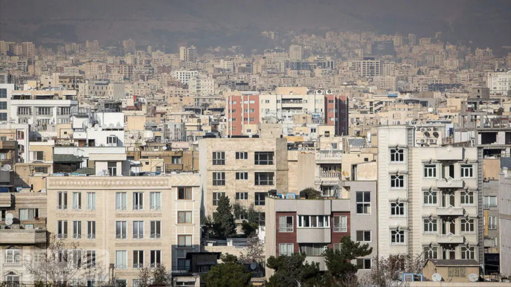 كابوس الإيجارات يطارد سكان طهران: انهيار سبل العيش تحت وطأة النظام الكهنوتي
