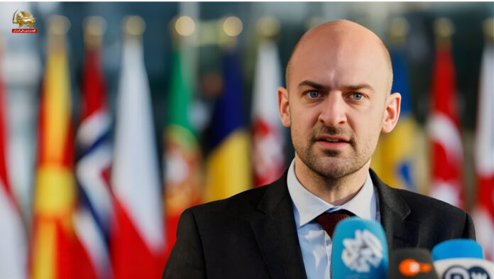 فرنسا تندد بمشانق الداخل والإرهاب الإقليمي، وغوتيريش يطالب بإعادة فتح مضيق هرمز