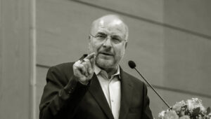 الحرسي قاليباف يهدد بتقييد الملاحة في هرمز ويعترف: الهوة واسعة في المفاوضات ولا ثقة بأمريكا