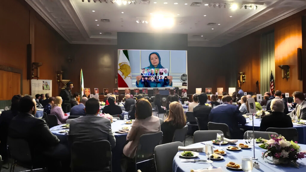 مؤتمر في مجلس الشيوخ الأمريكي: المقاومة المنظمة هي طريق الخلاص، ولا مكان لـ ابن الشاه في مستقبل إيران