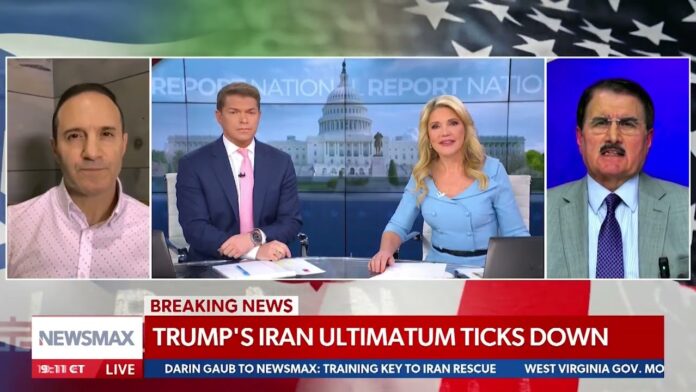 صفوي عبر نيوزماكس: الحل ليس في الحرب بل بدعم الانتفاضة لوقف إعدامات الولي الفقیة