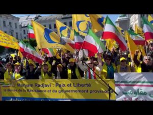 لا ليبر البلجيكية: متظاهرون في بروكسل يطالبون الاتحاد الأوروبي بالتحرك العاجل لوقف الإعدامات في إيران