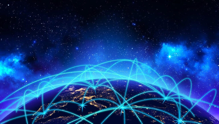  قطع الإنترنت يكبد إيران 5.2 مليار دولار.. والتضخم الهيكلي يعمق الانهيار المعيشي