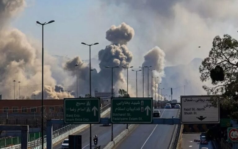 حرب وعقوبات وانهيار: اقتصاد النظام الإيراني على حافة الهاوية