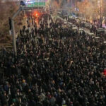 ثورة إيرانية غير مكتملة: درس عام 1979 التاريخي يعرّي زيف البدائل السلطوية ويؤكد حتمية التعددية السياسية