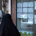 أزمة السكن تلتهم 70% من دخل العائلات: برکان العقارات يعمق فقر الإيرانيين