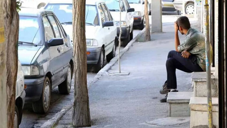 ما بعد جحيم التضخم: خيار الشارع الإيراني يتحول من الإصلاح إلى الإطاحة الجذرية بالنظام الكهنوتي