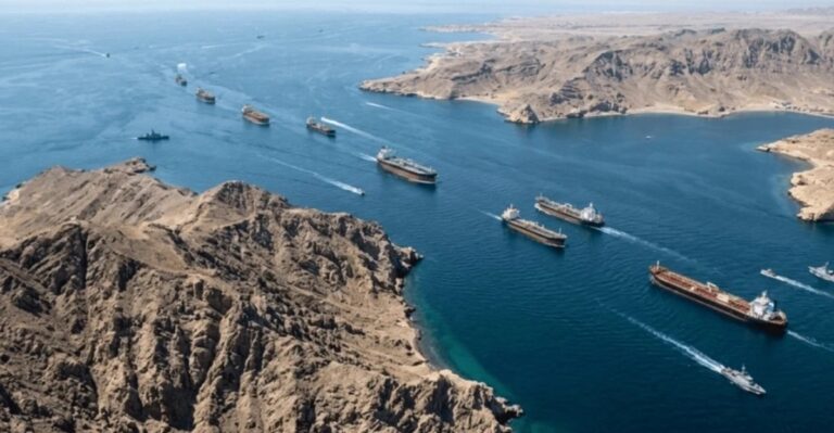 فرصة مؤقتة أم بداية النهاية؟ قراءة في مستقبل النظام الإيراني بعد مذكرة التفاهم