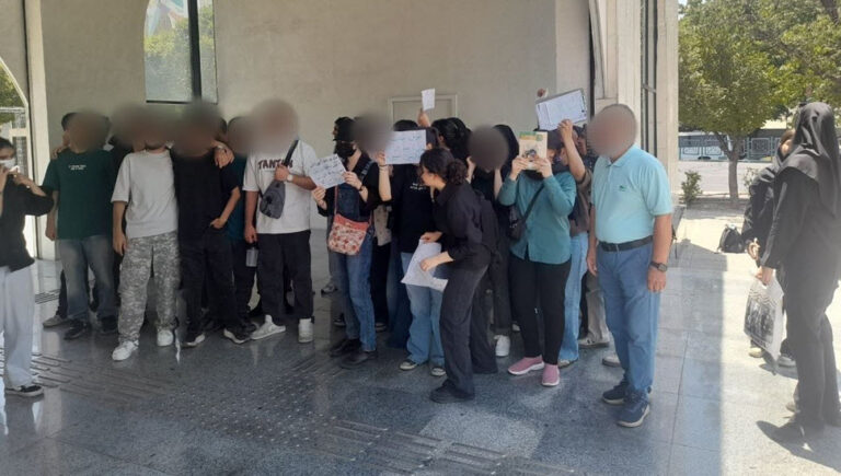 تظاهرات احتجاجية لطلاب وتلاميذ في طهران تنديداً بالظلم الأكاديمي وسياسات التعليم الجائرة