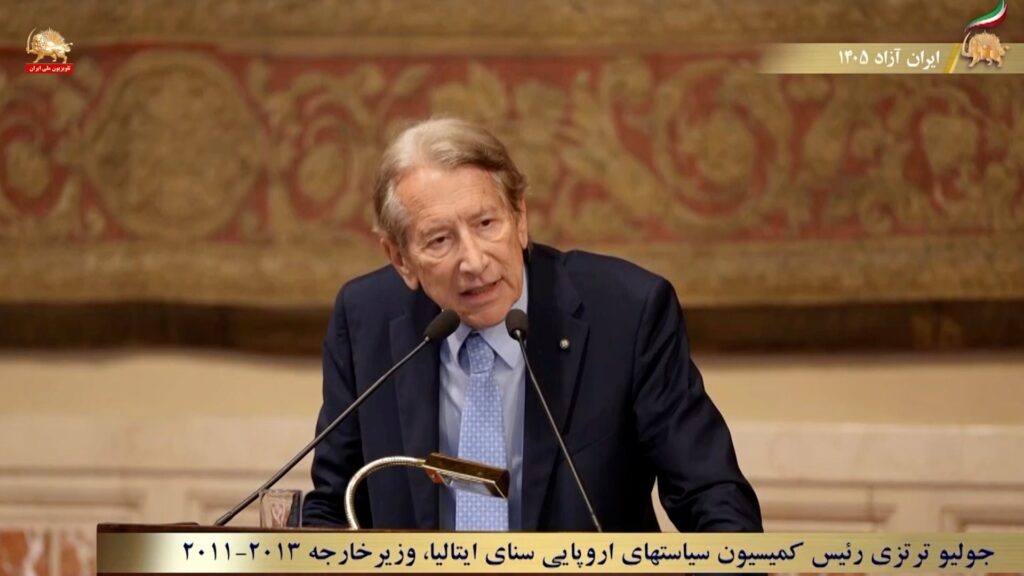 جوليو تيرتزي: مريم رجوي هي أمل الإيرانيين في الحرية والديمقراطية