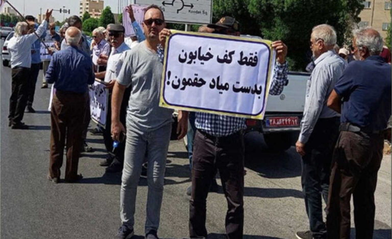 لغةُ أرقام صادمة: لماذا لا تملك طهران فرصةً للإصلاح الاقتصادي دون تغيير سياسي شامل؟
