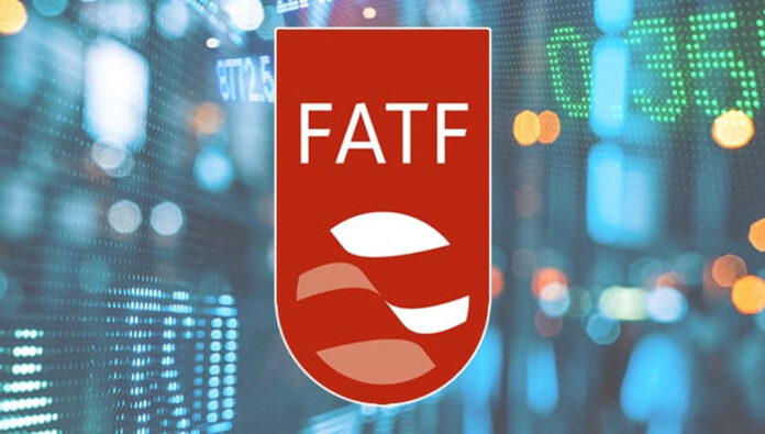 النظام الإيراني يبقى على القائمة السوداء لمجموعة العمل المالي (FATF)