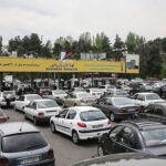 تلفزيون النظام الإيراني يقر بطوابير البنزين «الكيلومترية» في طهران