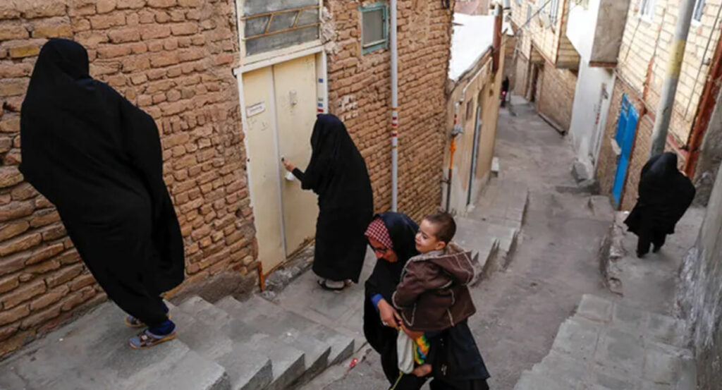 أزمة السكن في إيران: نهبٌ منظم يبتلع سوقَ الإسكان