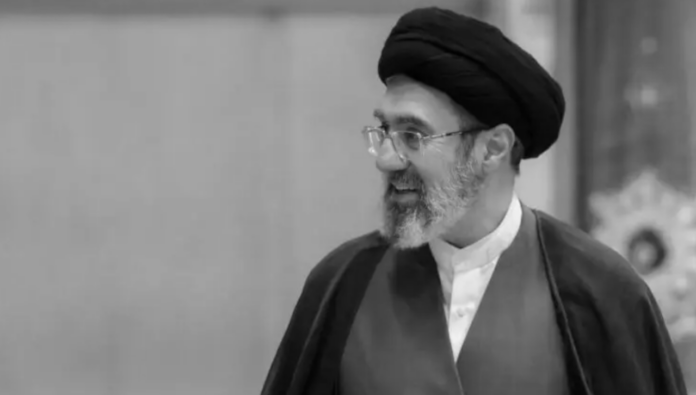 مجتبى خامنئي يعين ستة من كبار القادة العسكريين