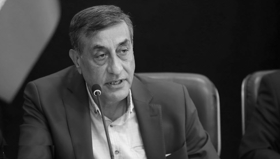 نائب بزشكيان يقر بعجز النظام عن استيراد البنزين تحت وطأة الحصار البحري الأمريكي