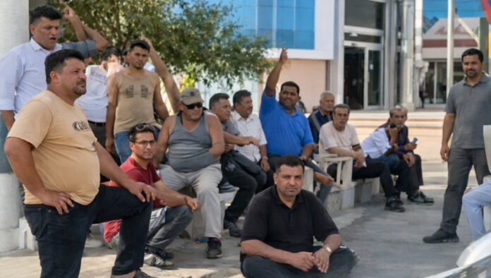 احتجاجات في إيران بسبب أزمة الوقود وارتفاع تكاليف النقل والمعيشة