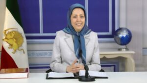 رجوي تحيي احتجاجات المتقاعدين في إيران: الانتفاضة سبيل الخلاص من الفقر والفساد