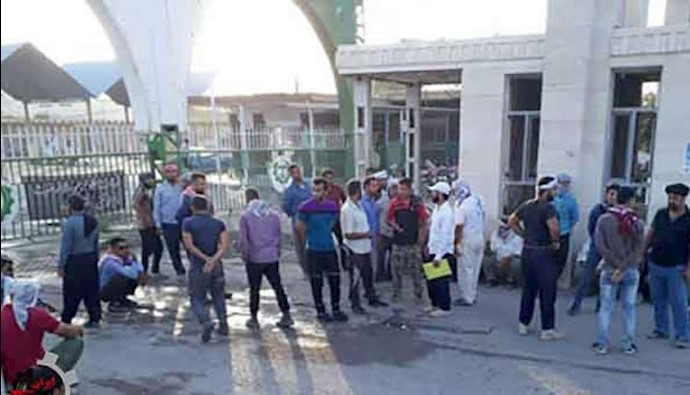 تجمع احتجاجي لعمال معمل أغذية المواشي لشركة قصب السكر في هفت تبه