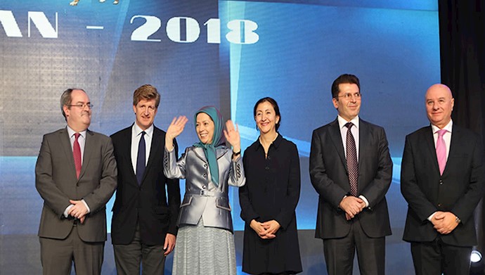 مؤتمر بالفيديو مشتركًا بين ممثلي الجاليات الإيرانية. مؤتمر بالفيديو مشتركًا بين ممثلي الجاليات الإيرانية.