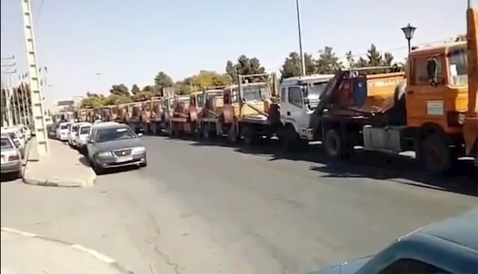 إضراب أصحاب الشاحنات في مدن مختلفة