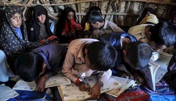مدارس من الأكواخ لمختلف المستويات في سيستان وبلوشستان