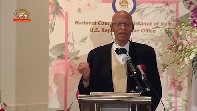 ريموند تنتر