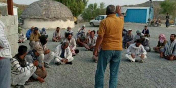 اعتصام وإضراب عمال شركة «أمين يار فارياب» في كرمان