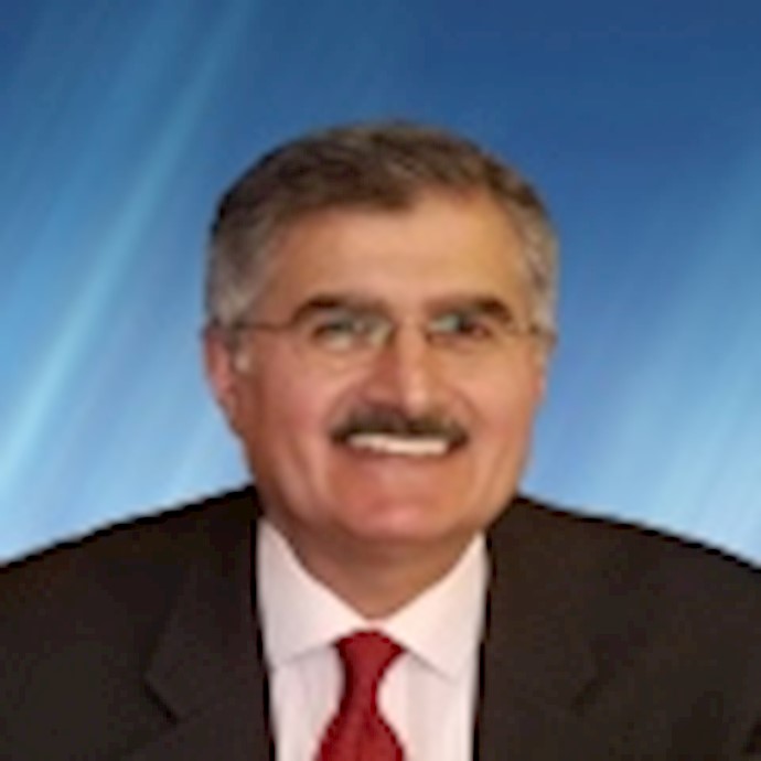 الدكتور علي صفوي