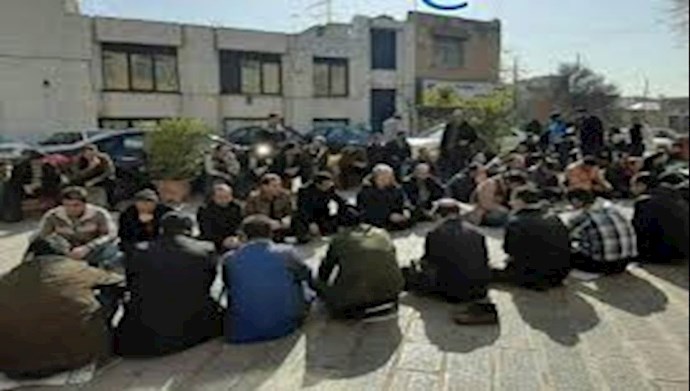 تجمع احتجاجي لعمال صناعة العدادات في قزوين