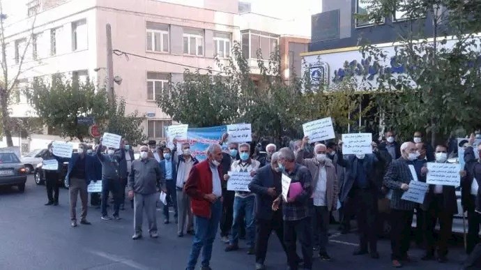 تجمع احتجاجاي لمتقاعدي الصلب في طهران
