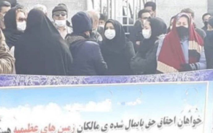 تجمع احتجاجي لمالكي منطقة عظيمية في قزوين