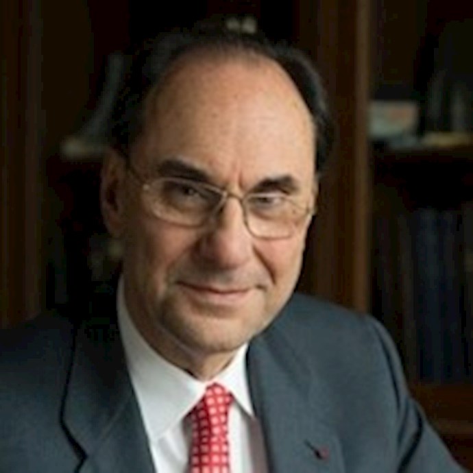 الدكتور أليخو فيدال كوادراس