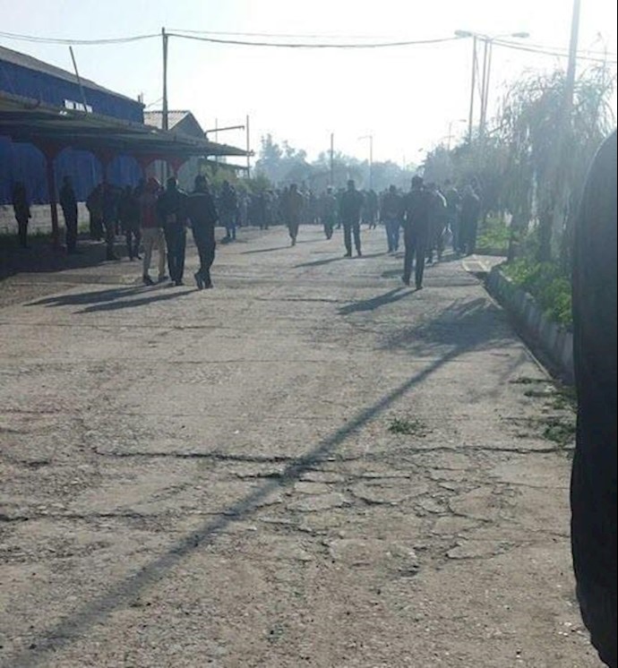 إيران.. توسع إضراب عمال قصب السکر في هفت تبه عن العمل